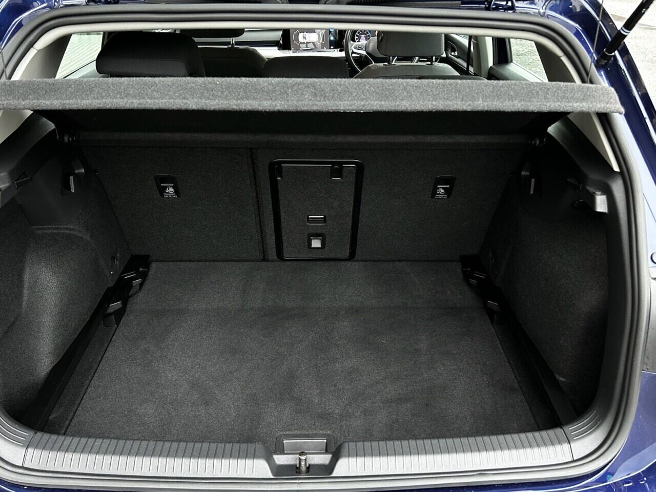 Used Volkswagen Golf 2024 for sale - 76561338: Photo 27