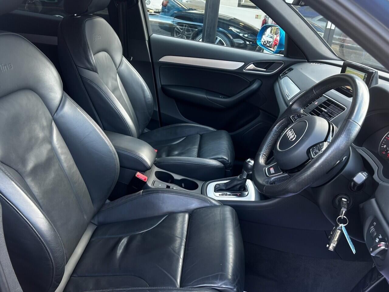 Used Audi Q3 2017 for sale - 76632951: Photo 26