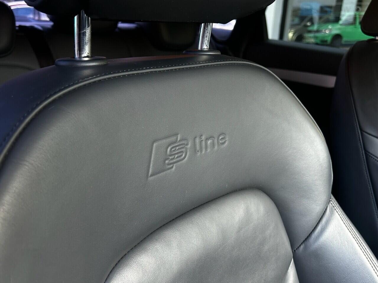 Used Audi Q3 2017 for sale - 76632951: Photo 30