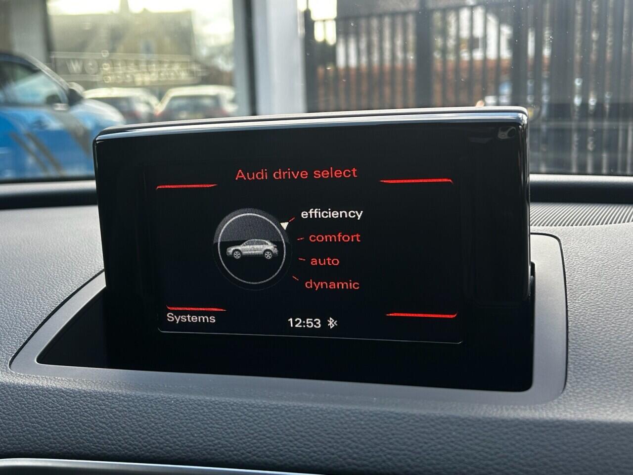 Used Audi Q3 2017 for sale - 76632951: Photo 42