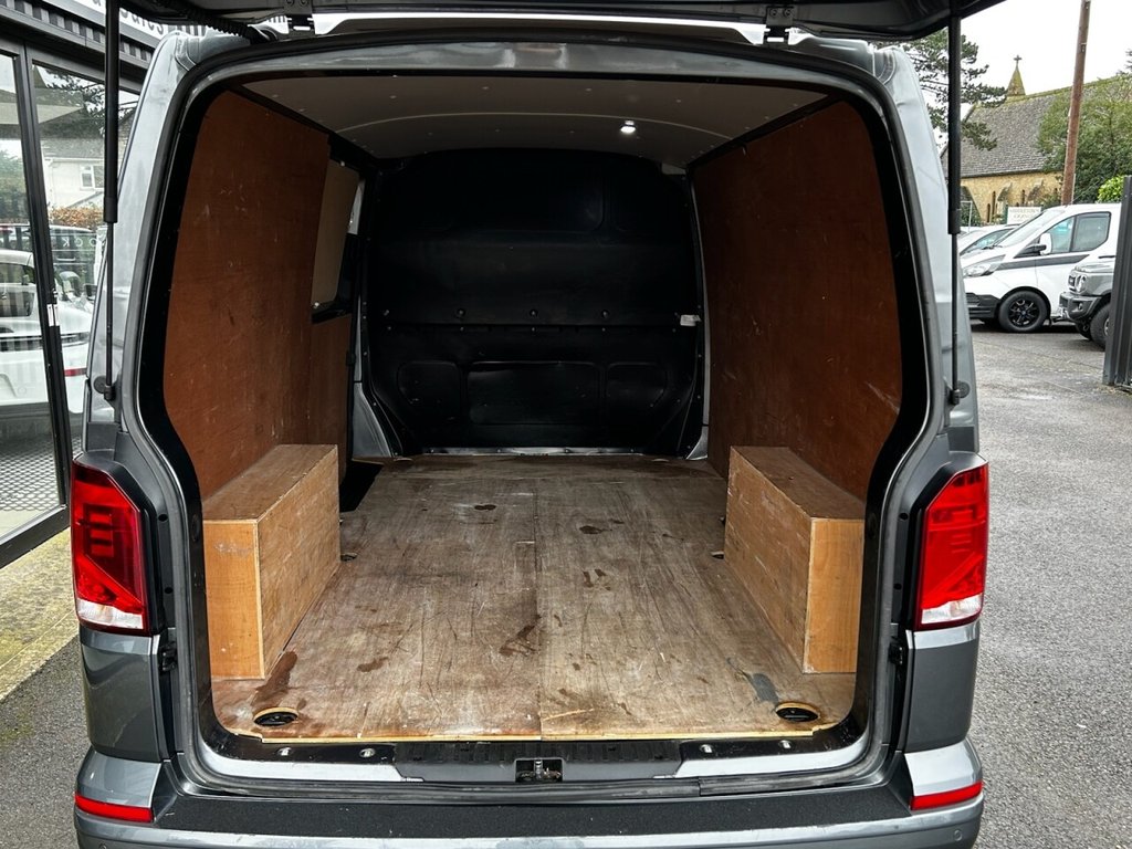 Used Volkswagen Transporter 2021 for sale - 77498991: Photo 36