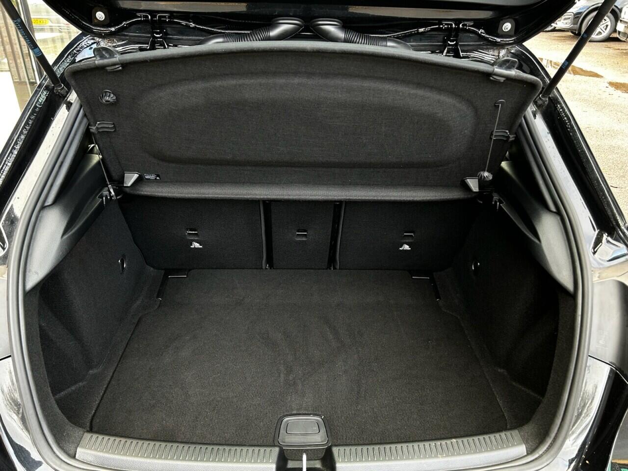 Used Mercedes-Benz A-Class 2018 for sale - 76550364: Photo 30