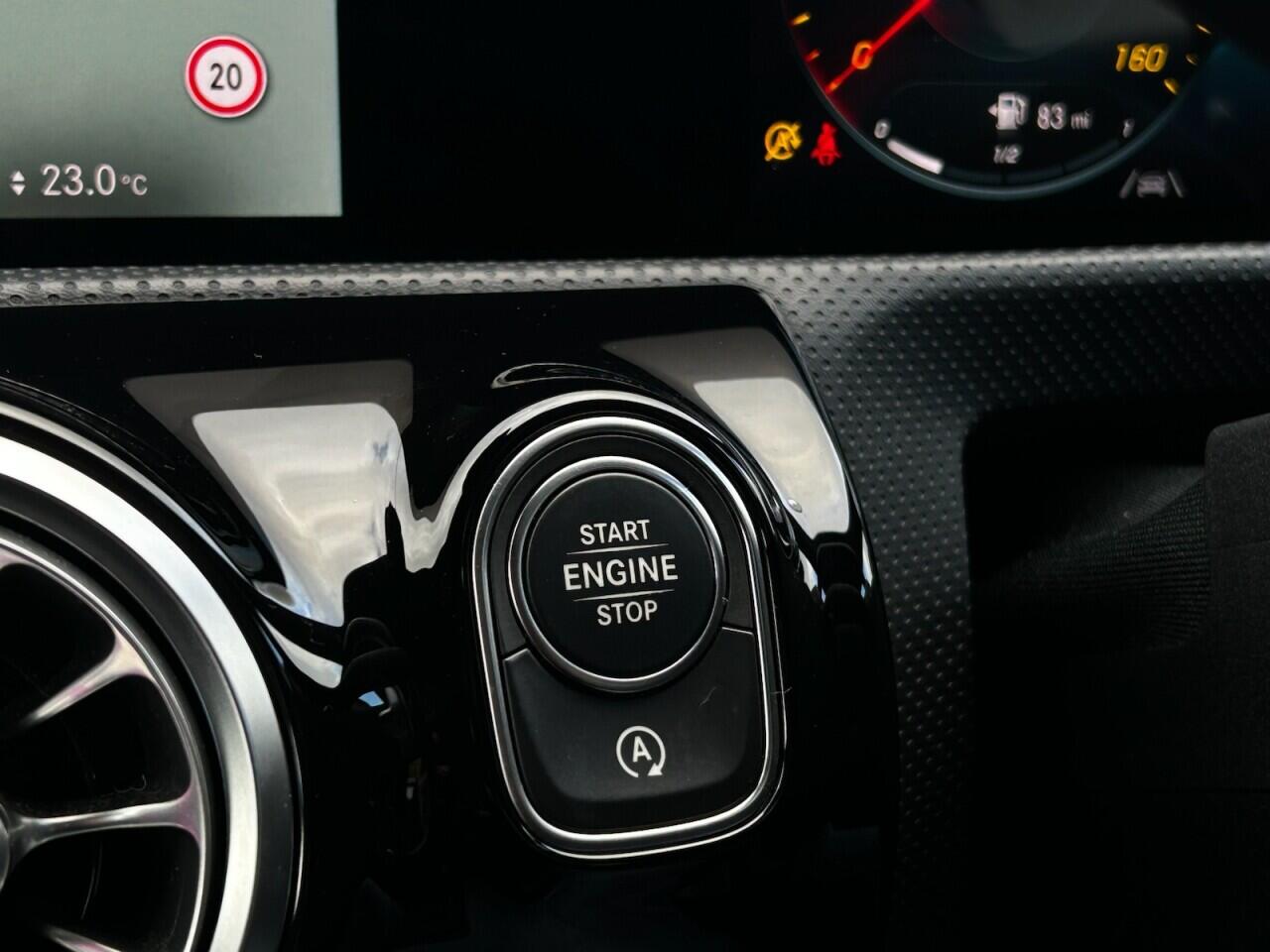 Used Mercedes-Benz A-Class 2018 for sale - 76550364: Photo 37