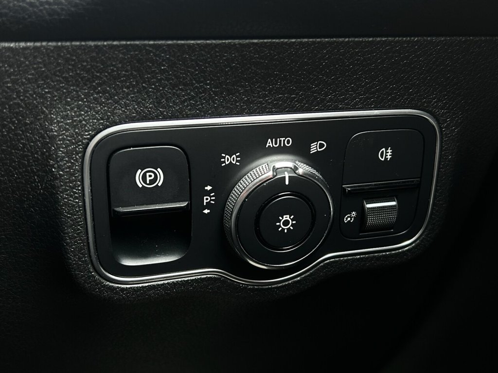 Used Mercedes-Benz GLB 2020 for sale - 78123958: Photo 20