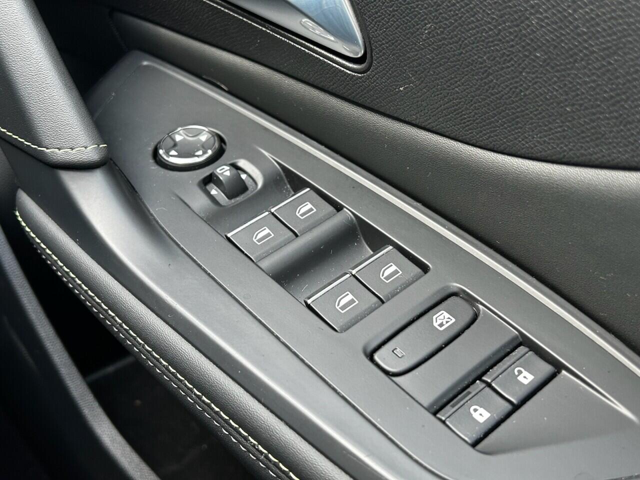 Used Peugeot 308 SW 2022 for sale - 76136444: Photo 39