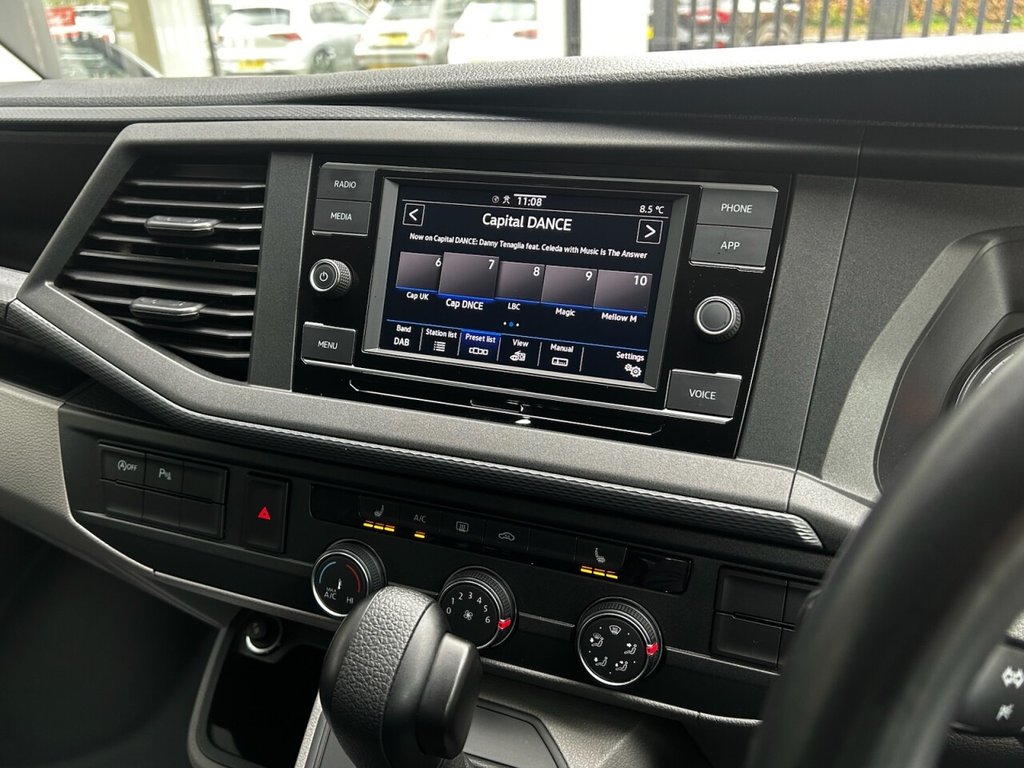 Used Volkswagen Transporter 2023 for sale - 77904665: Photo 38