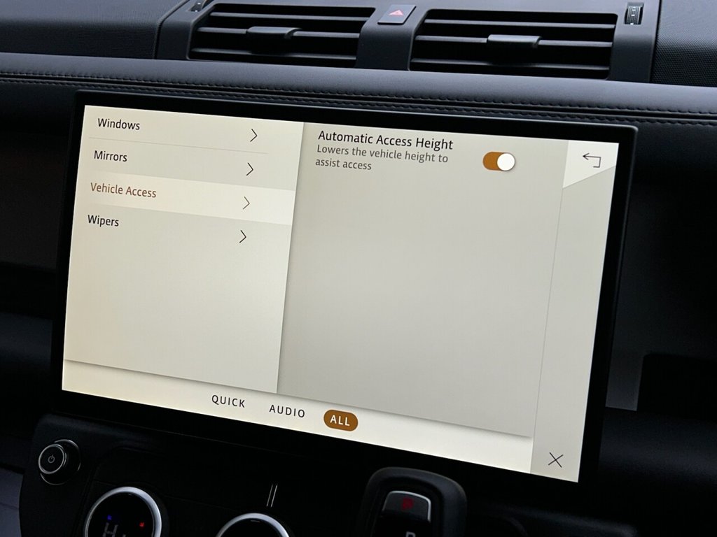 Used Land Rover Defender 2025 for sale - 77302193: Photo 27