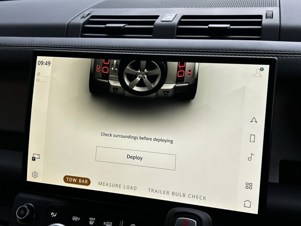 Used Land Rover Defender 2025 for sale - 77302193: Photo 29