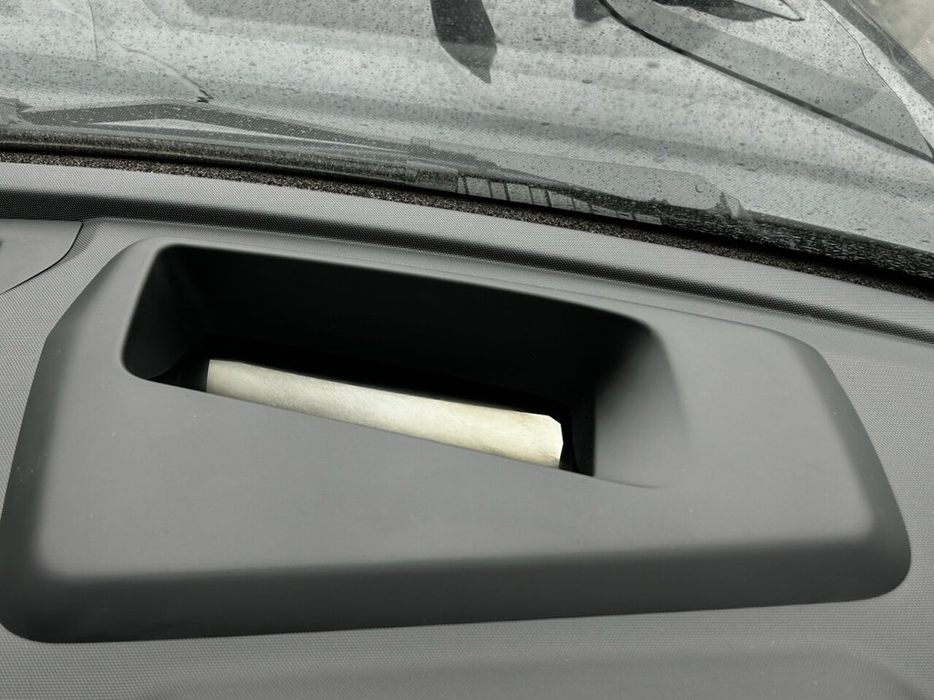 Used Land Rover Defender 2025 for sale - 77302193: Photo 32