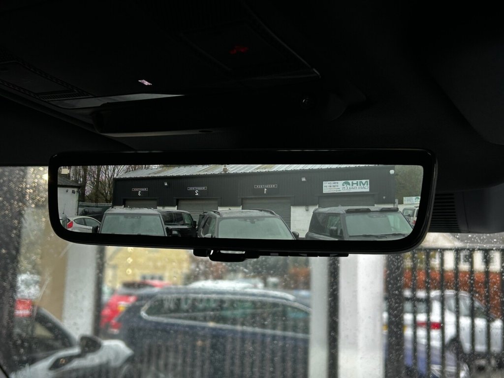 Used Land Rover Defender 2025 for sale - 77302193: Photo 37