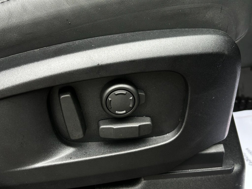 Used Land Rover Defender 2025 for sale - 77302193: Photo 43