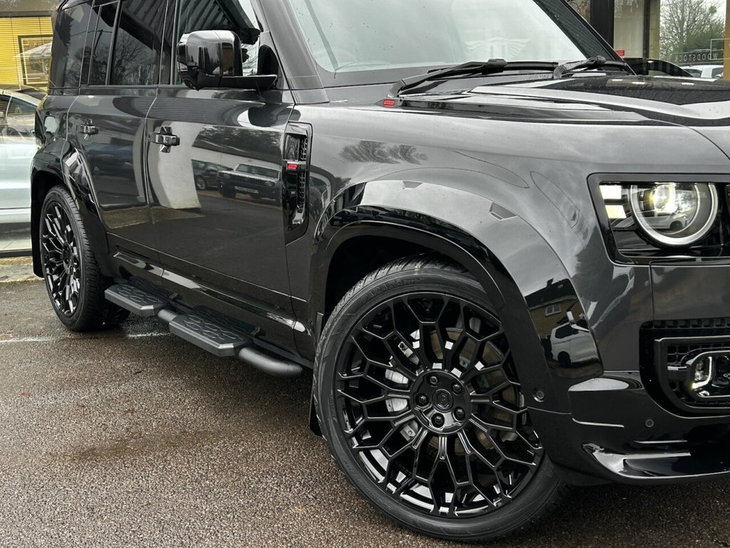 Used Land Rover Defender 2025 for sale - 77302193: Photo 7