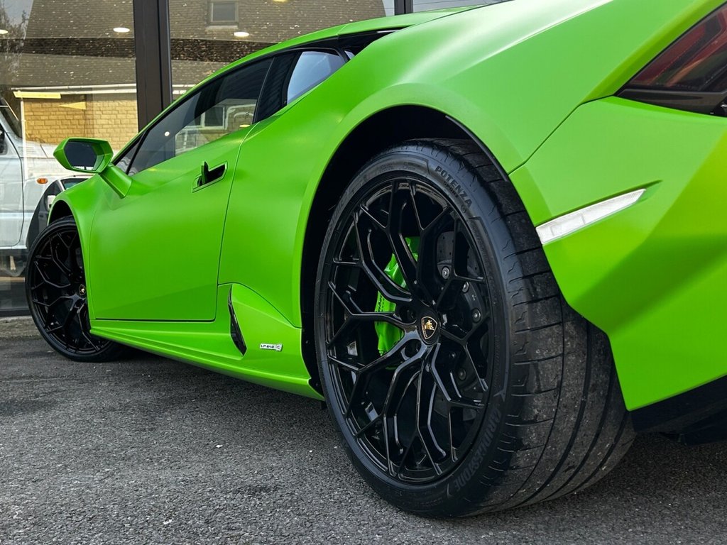 Used Lamborghini Huracan 2023 for sale - 77747908: Photo 16