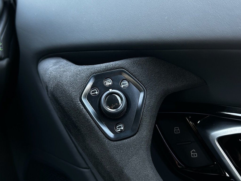 Used Lamborghini Huracan 2023 for sale - 77747908: Photo 39