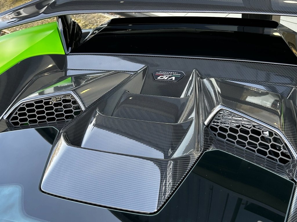 Used Lamborghini Huracan 2023 for sale - 77747908: Photo 43