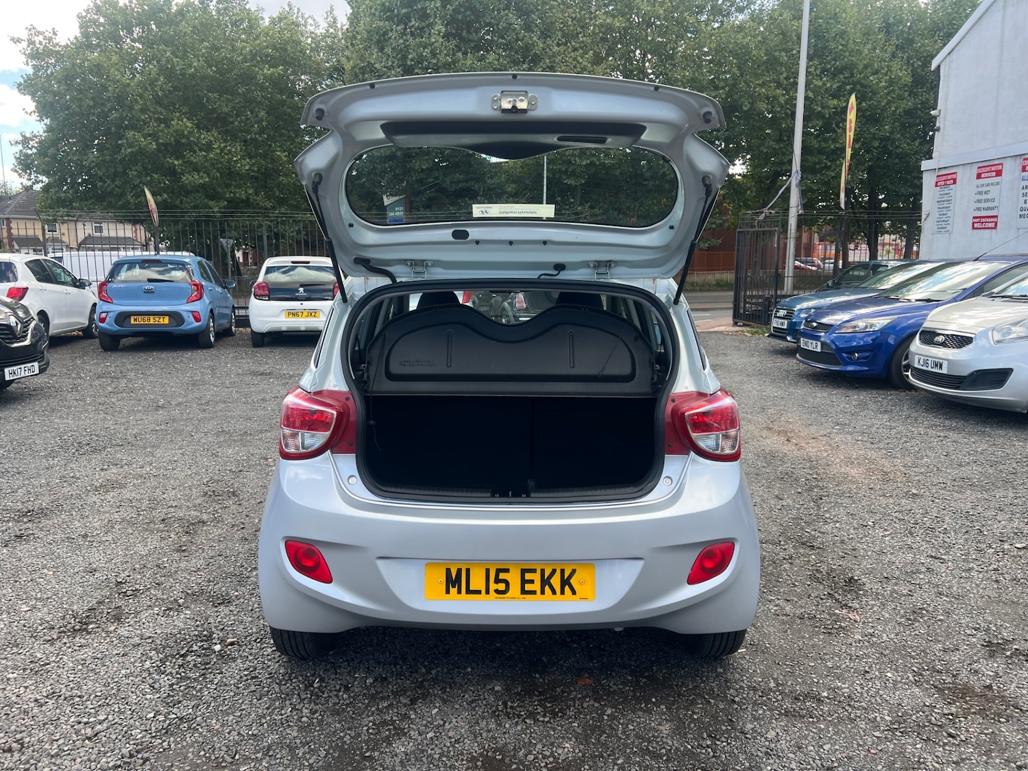 Vehicle 27