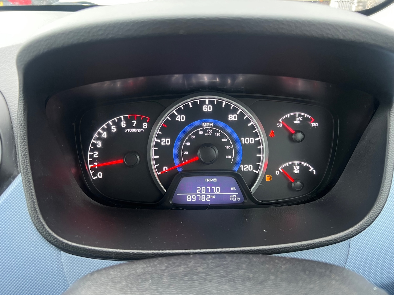 Used Hyundai i10 2016 for sale - 76461900: Photo 13