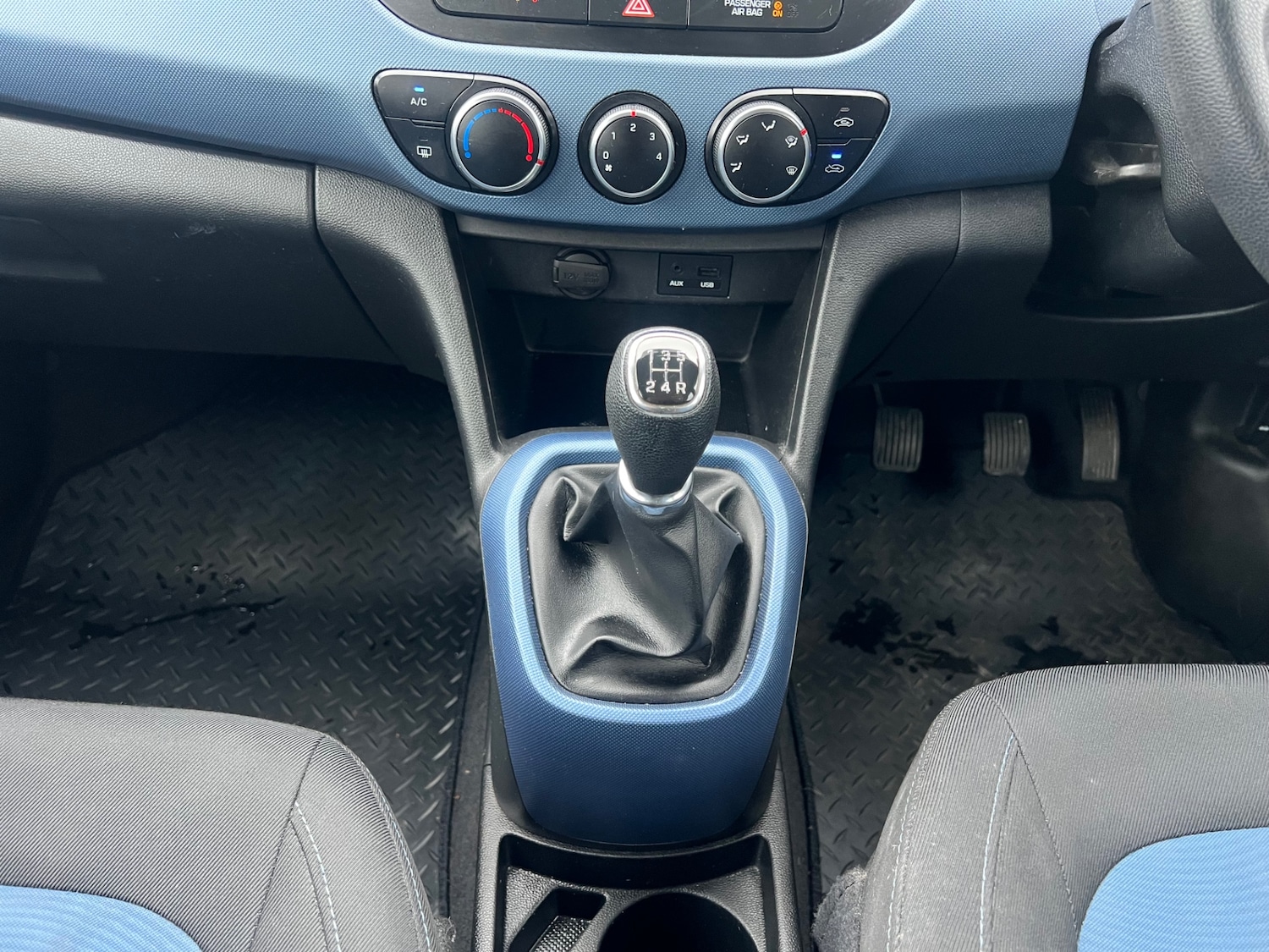 Used Hyundai i10 2016 for sale - 76461900: Photo 14