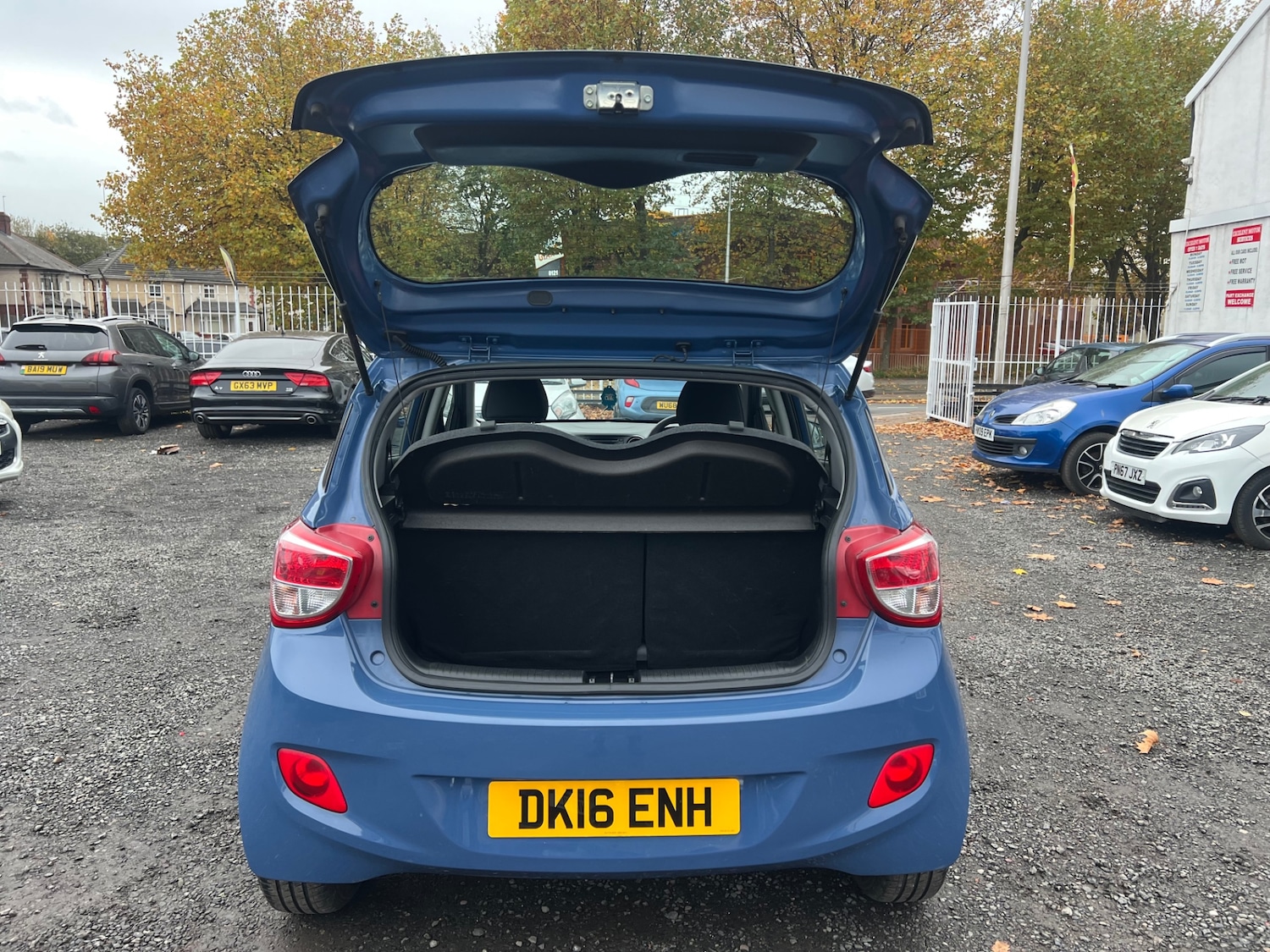 Used Hyundai i10 2016 for sale - 76461900: Photo 22