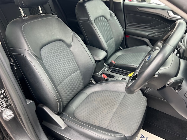 Used Ford Focus 2020 for sale - 76290170: Photo 21