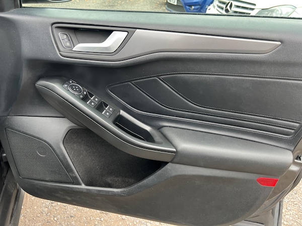 Used Ford Focus 2020 for sale - 76290170: Photo 24