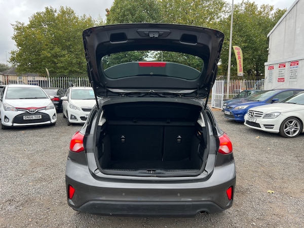 Used Ford Focus 2020 for sale - 76290170: Photo 27