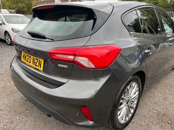 Used Ford Focus 2020 for sale - 76290170: Photo 9