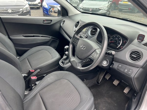 Used Hyundai i10 2019 for sale - 76312191: Photo 11
