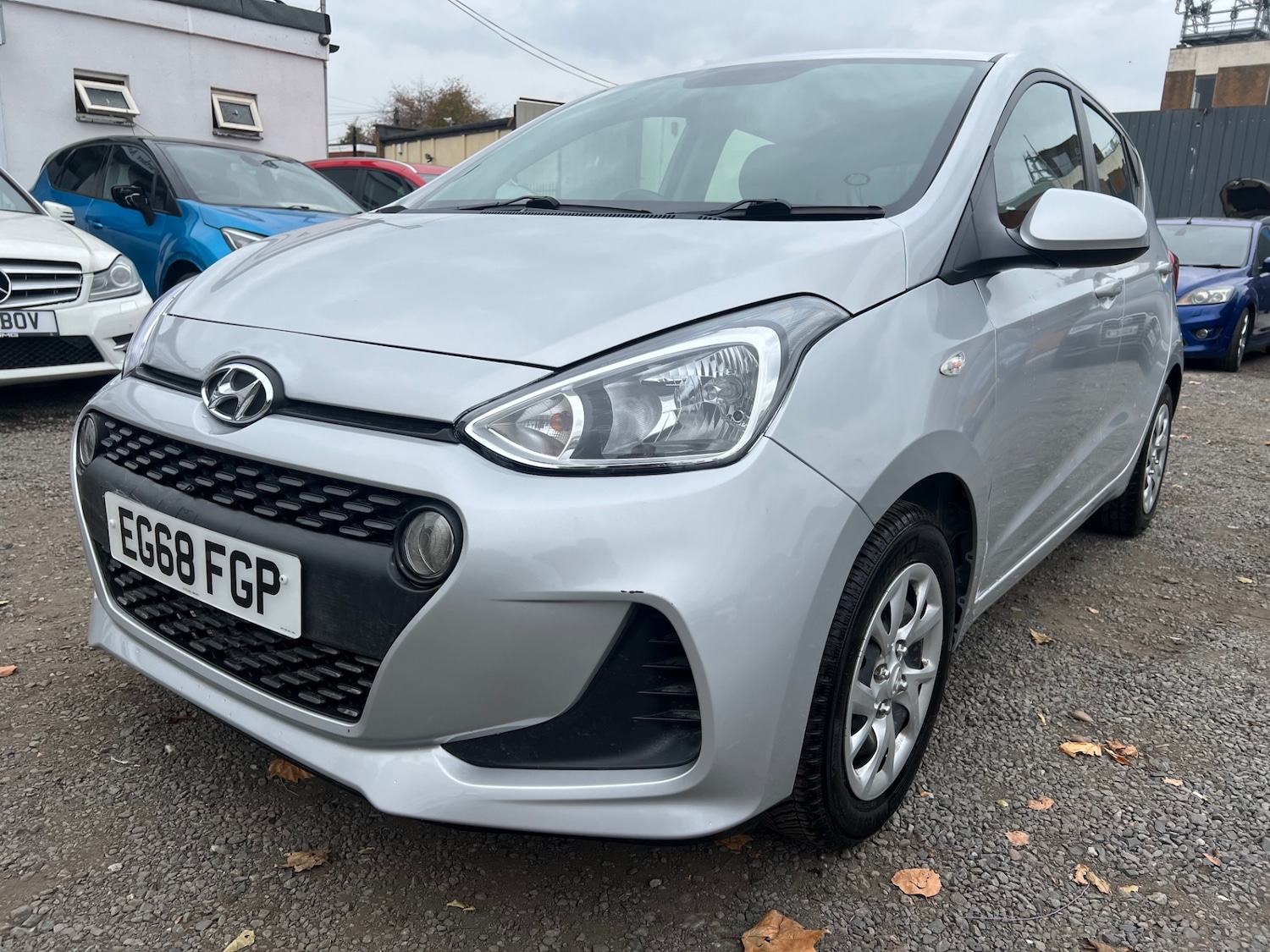Used Hyundai i10 2019 for sale - 76312191: Photo 2