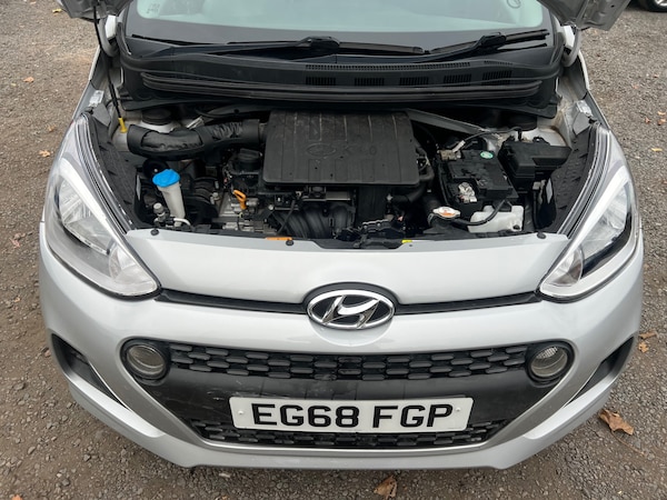 Used Hyundai i10 2019 for sale - 76312191: Photo 23