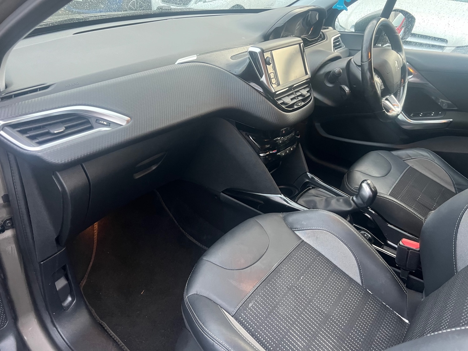 Used Peugeot 2008 2016 for sale - 76322519: Photo 20