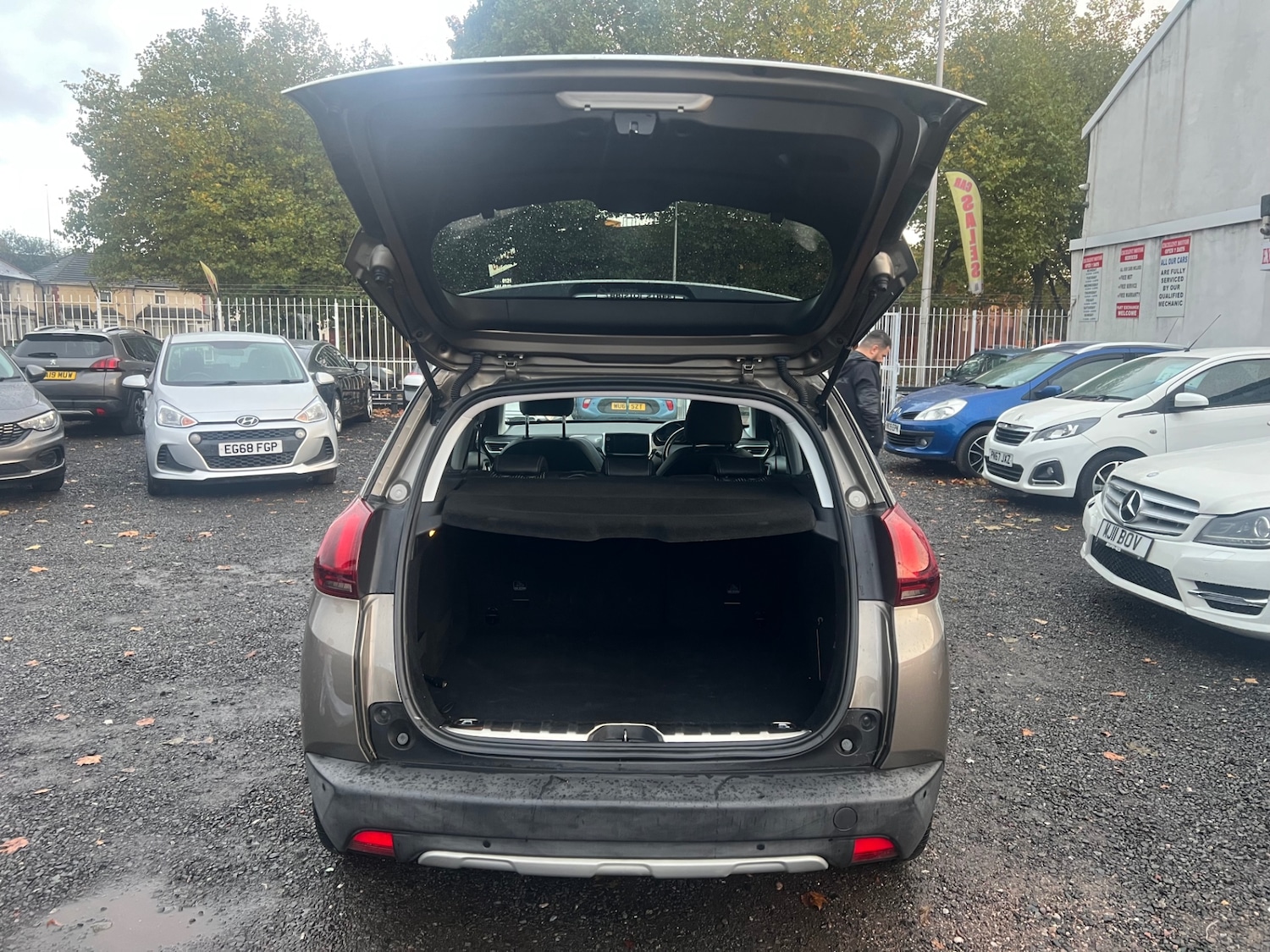 Used Peugeot 2008 2016 for sale - 76322519: Photo 23