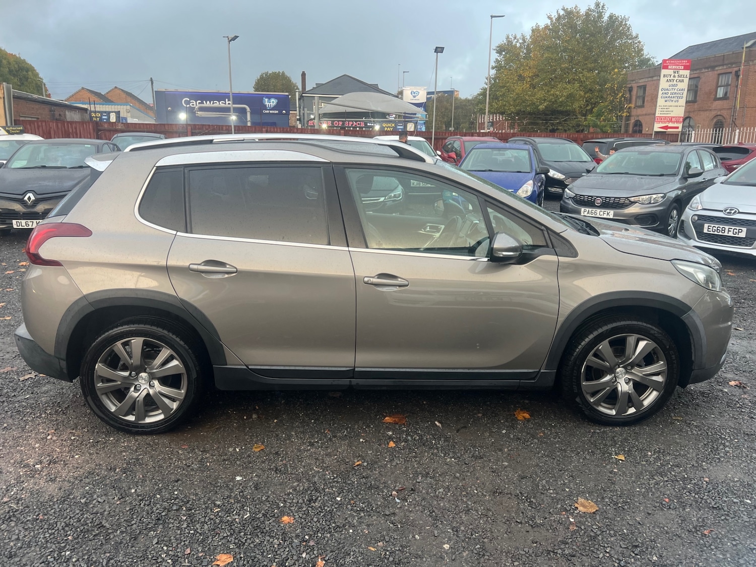 Used Peugeot 2008 2016 for sale - 76322519: Photo 8