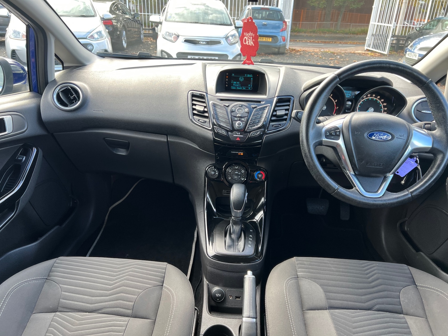 Used Ford Fiesta 2015 for sale - 76330050: Photo 12