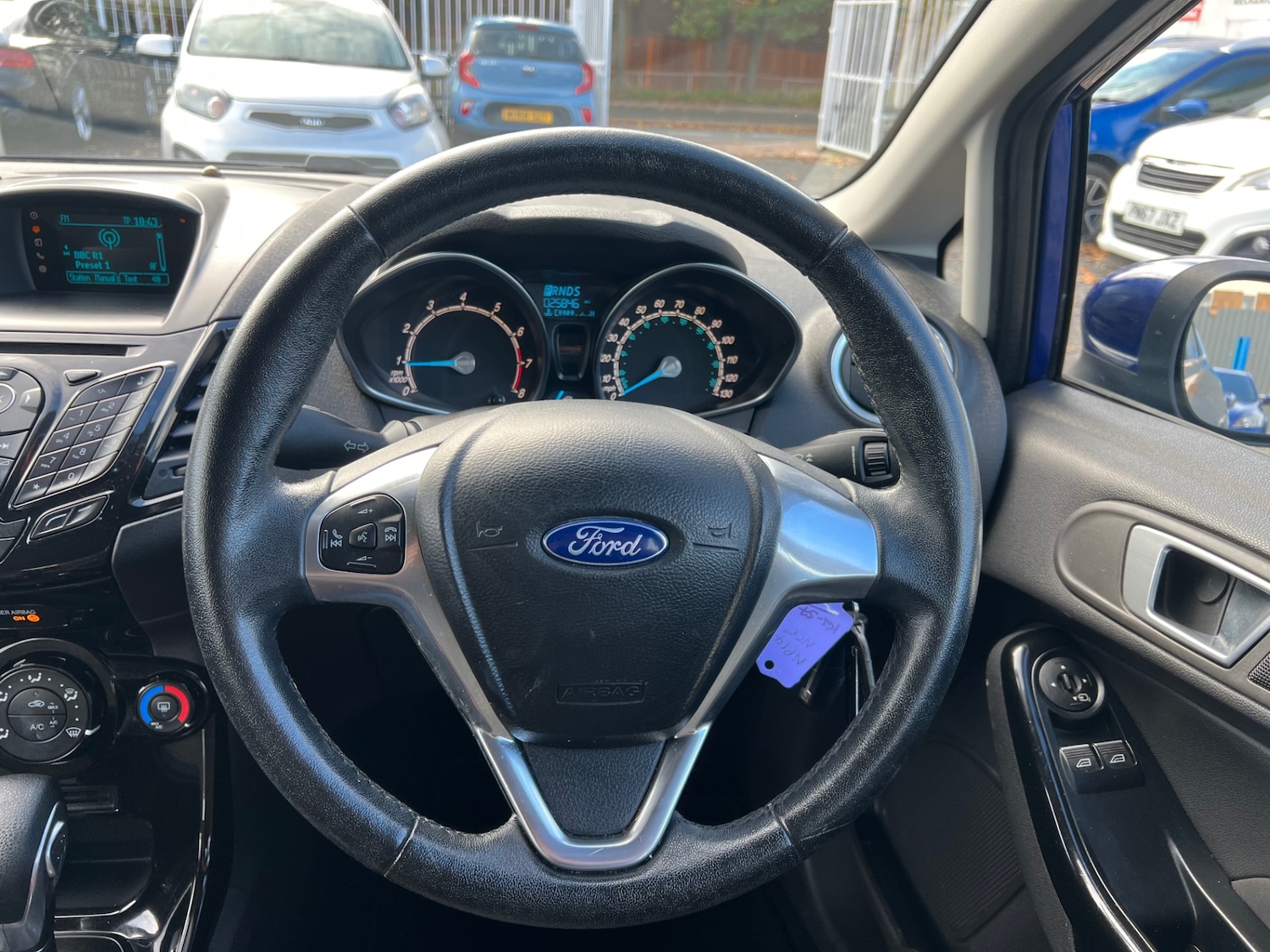 Used Ford Fiesta 2015 for sale - 76330050: Photo 15