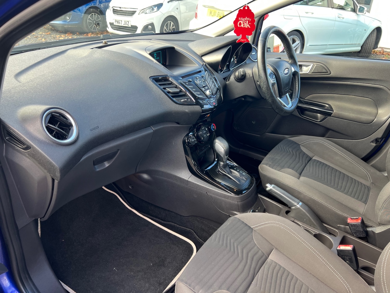 Used Ford Fiesta 2015 for sale - 76330050: Photo 16