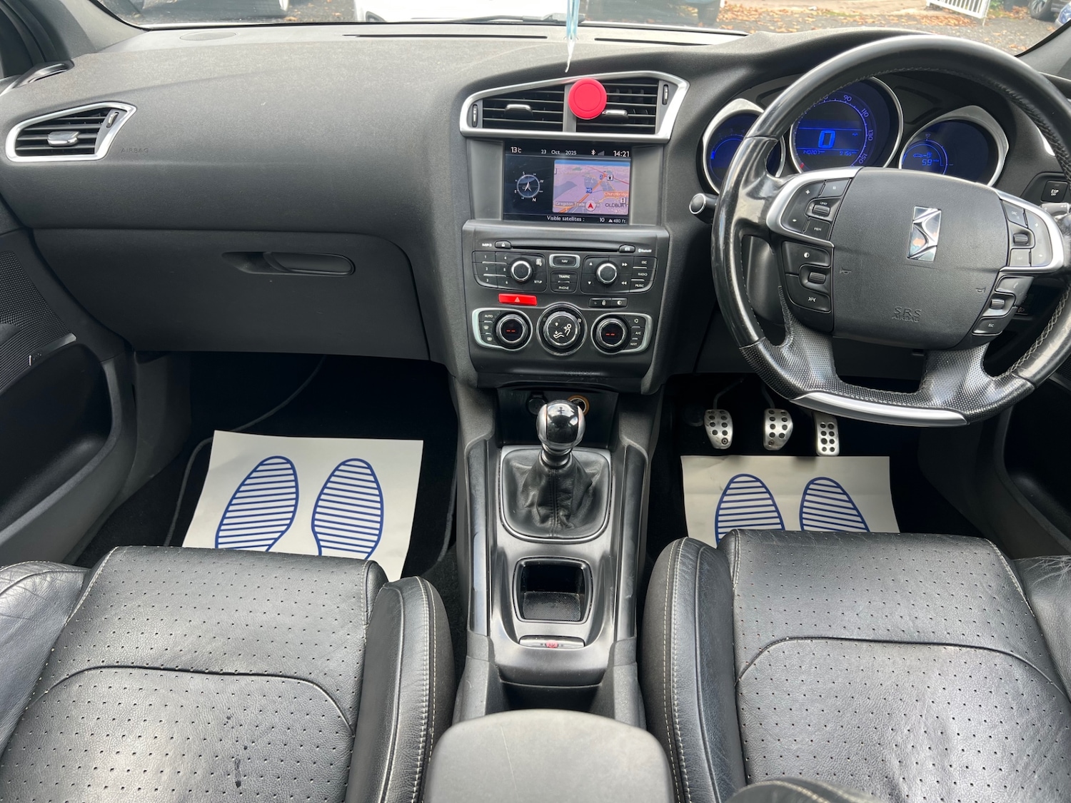Used Citroen DS4 2011 for sale - 76342921: Photo 16