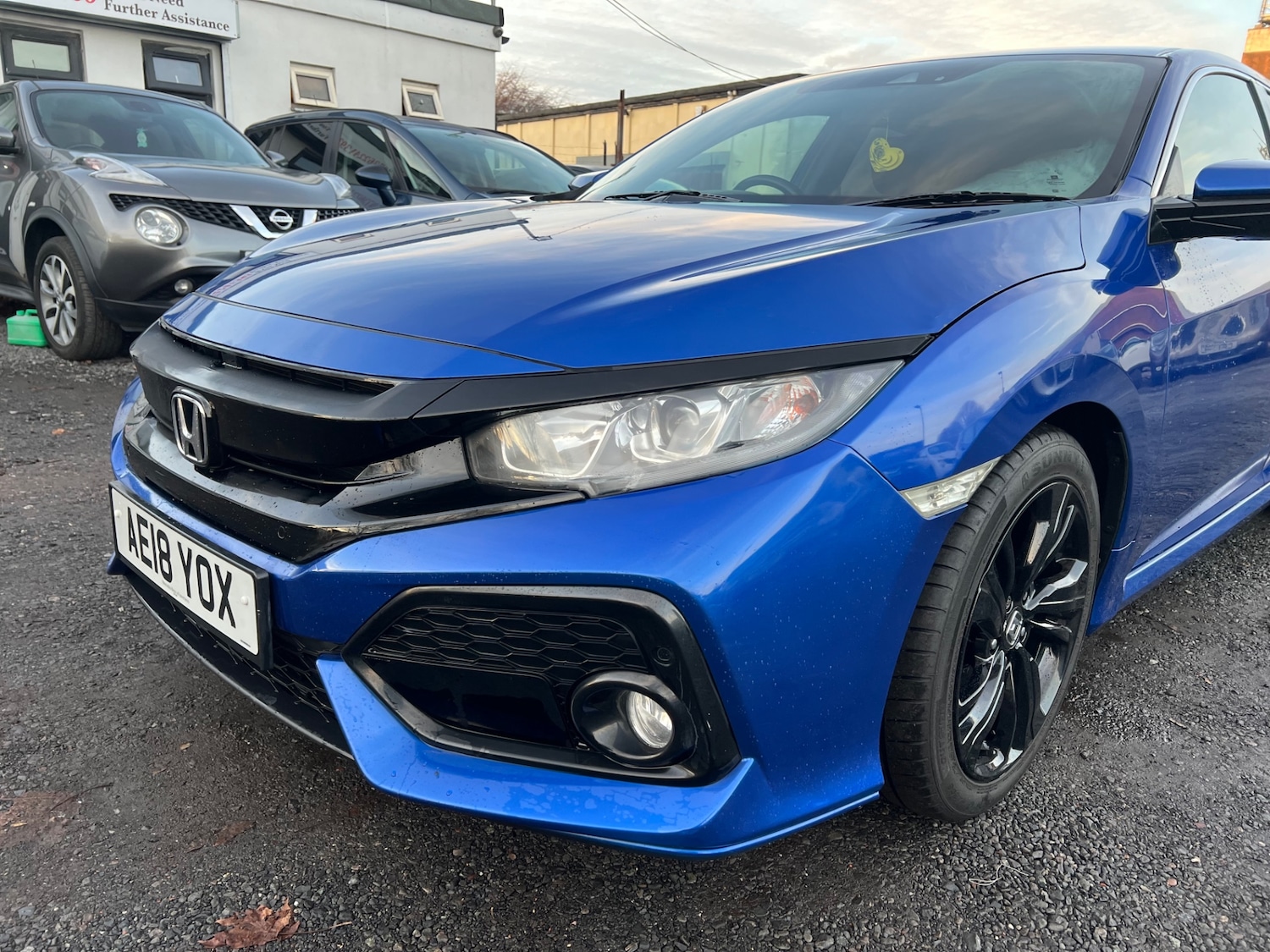 Used Honda Civic 2018 for sale - 76652851: Photo 9