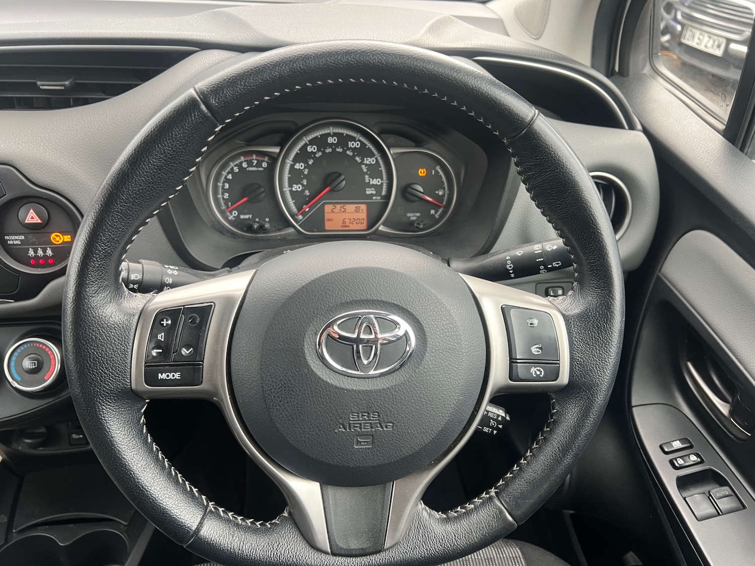 Used Toyota Yaris 2016 for sale - 76196293: Photo 12