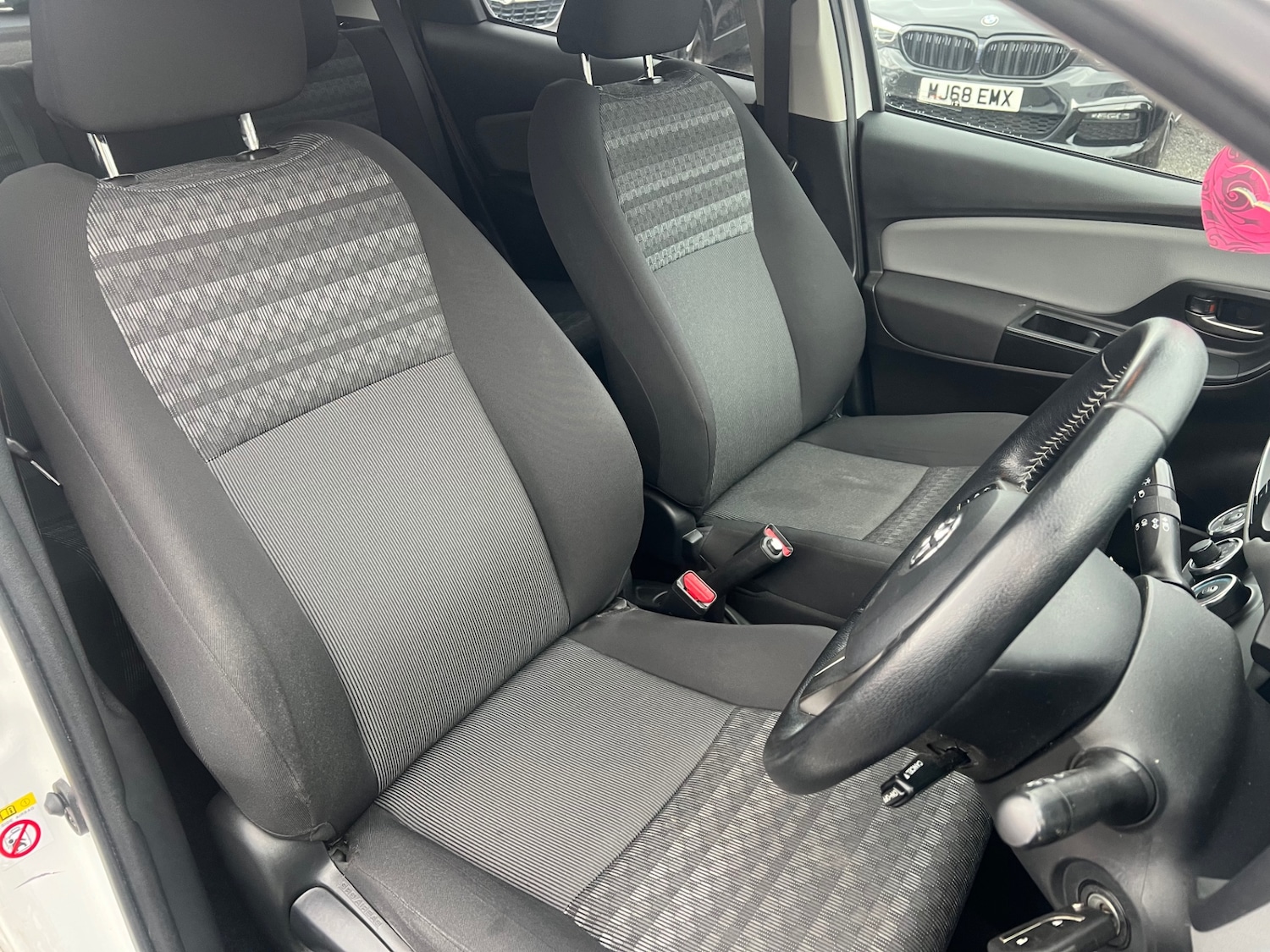 Used Toyota Yaris 2016 for sale - 76196293: Photo 17