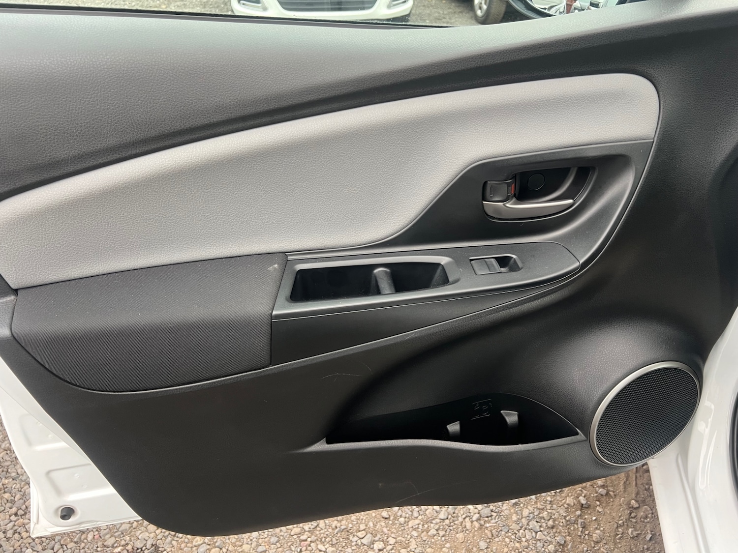 Used Toyota Yaris 2016 for sale - 76196293: Photo 19