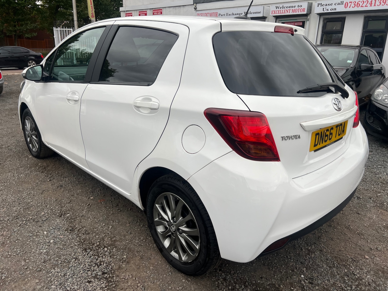 Used Toyota Yaris 2016 for sale - 76196293: Photo 6