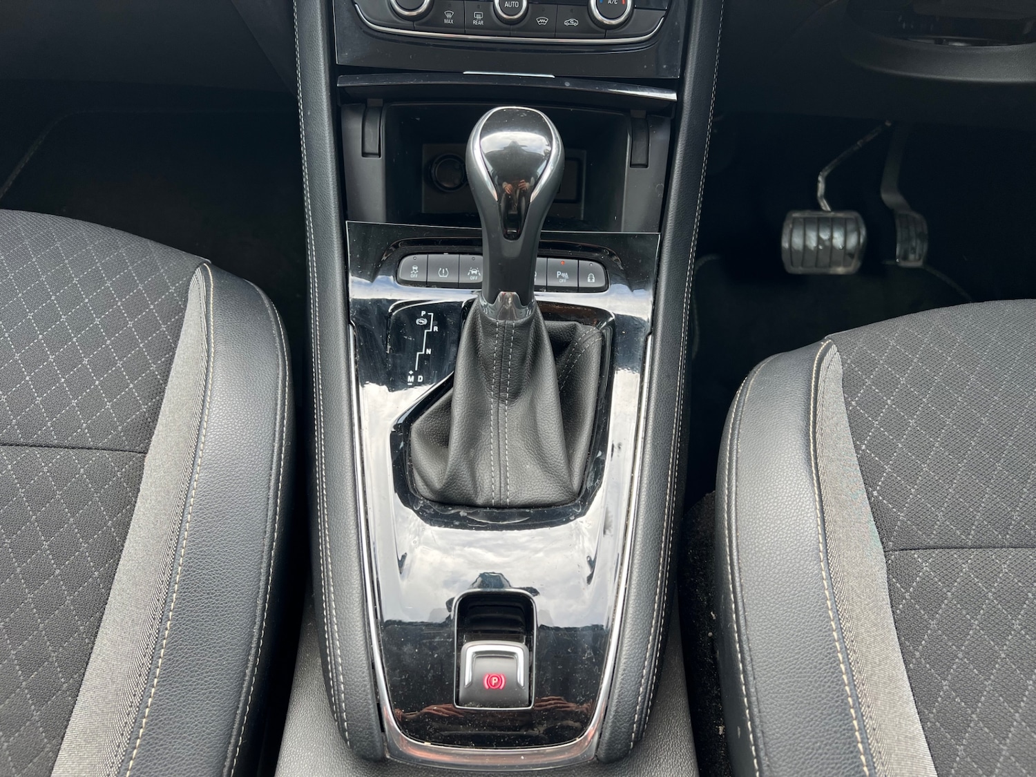 Used Vauxhall Grandland X 2018 for sale - 76332330: Photo 17