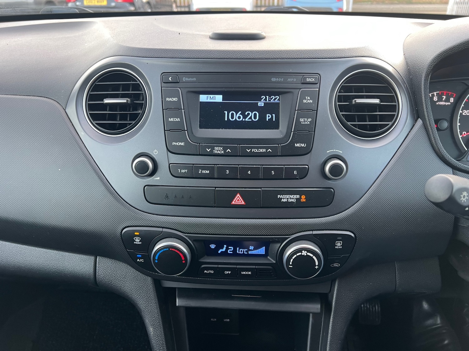 Used Hyundai i10 2017 for sale - 76652899: Photo 13