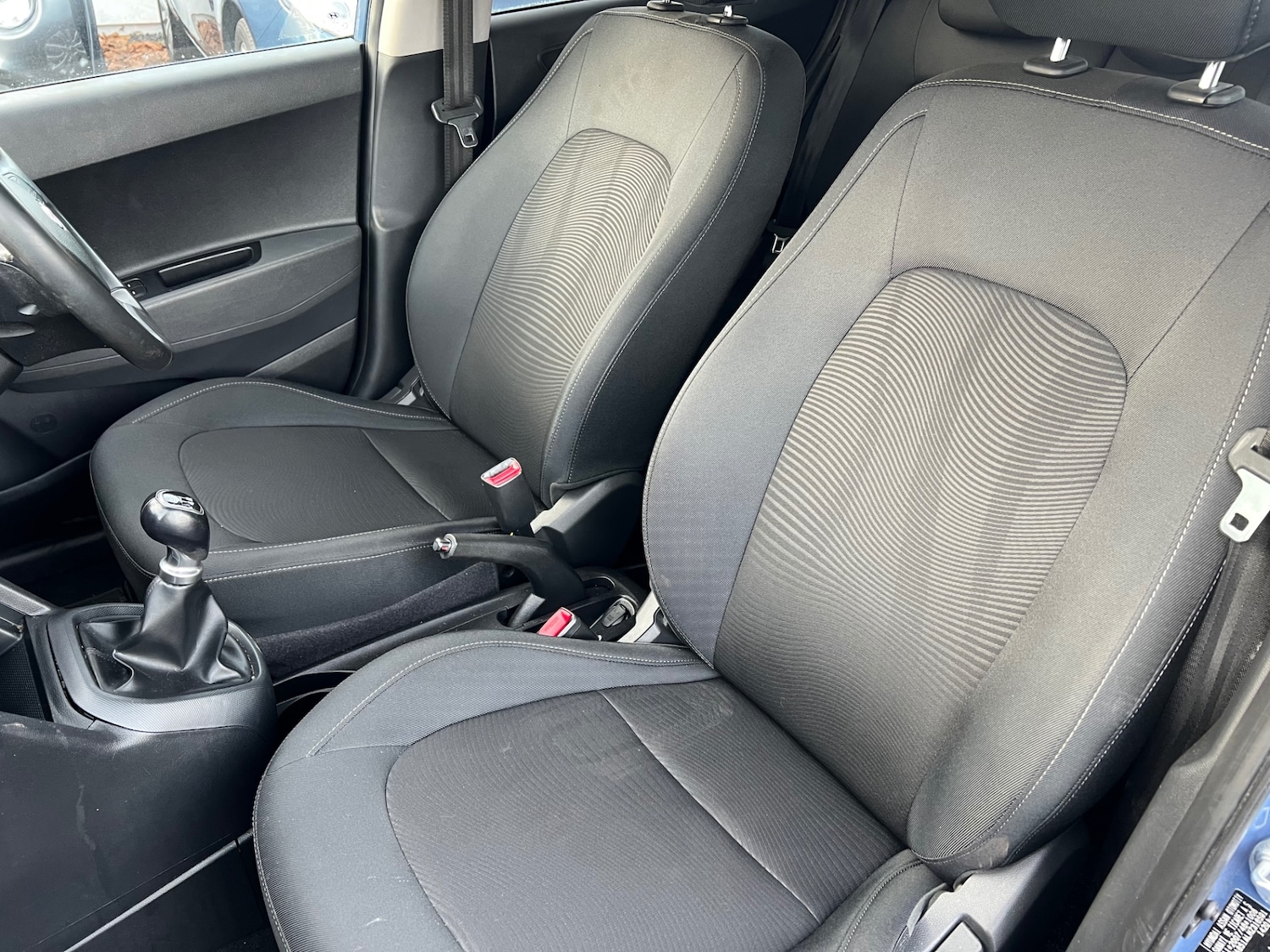 Used Hyundai i10 2017 for sale - 76652899: Photo 15