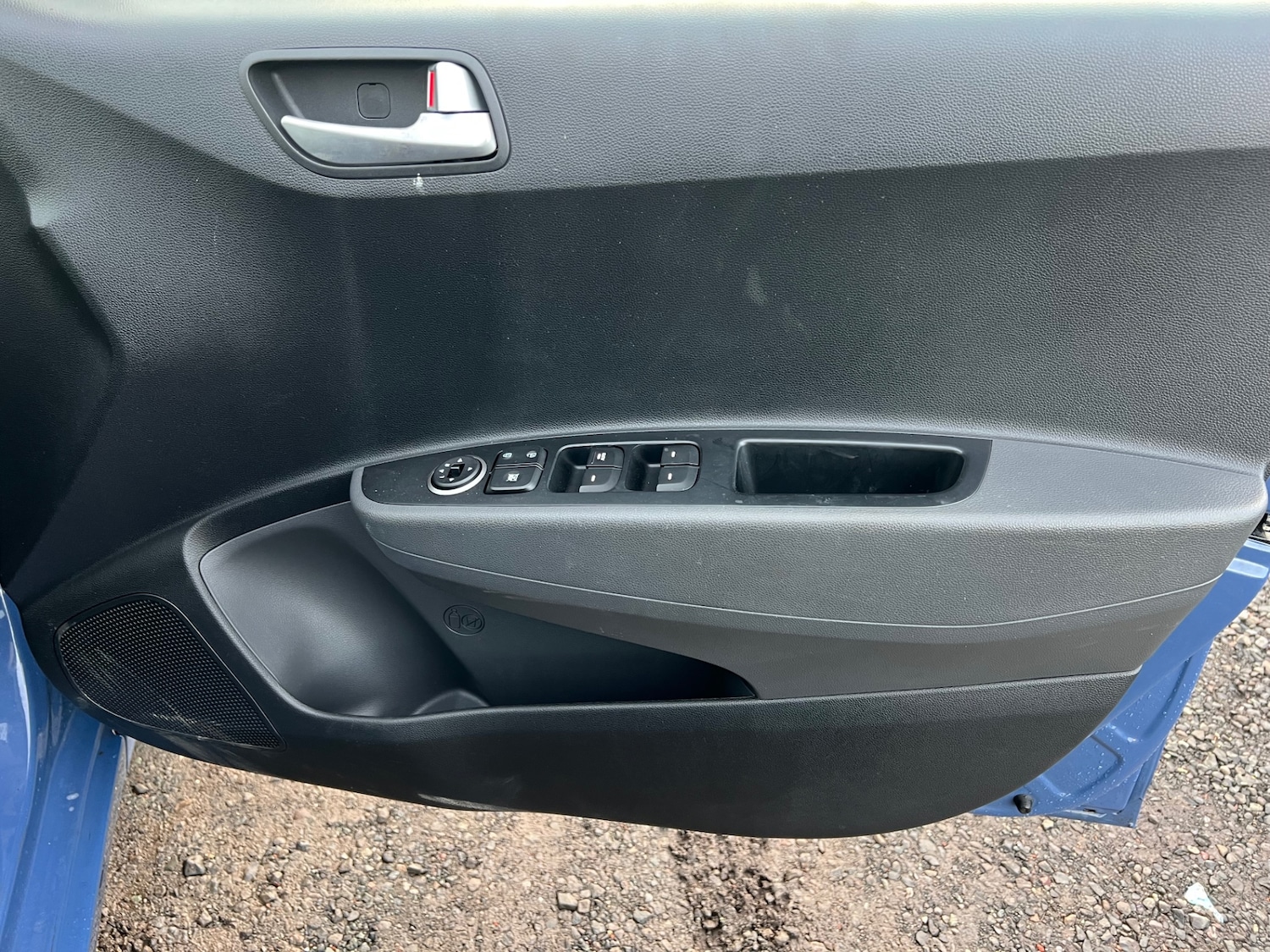 Used Hyundai i10 2017 for sale - 76652899: Photo 18