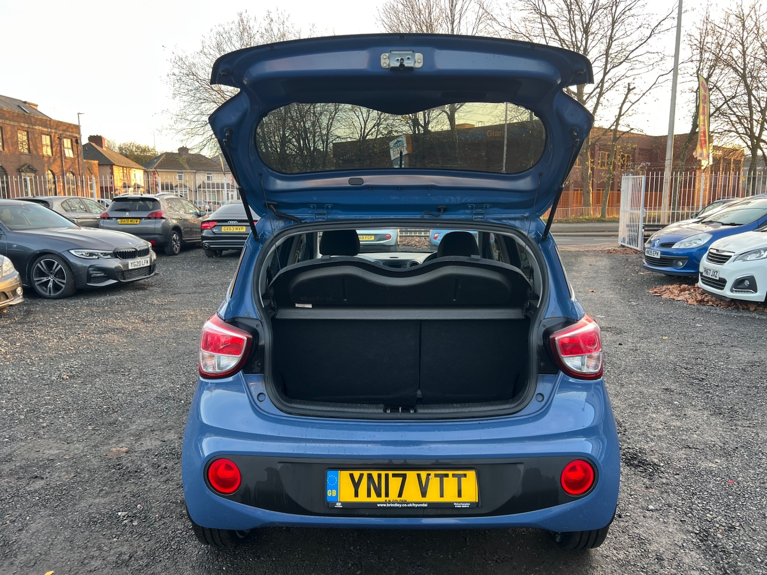 Used Hyundai i10 2017 for sale - 76652899: Photo 21