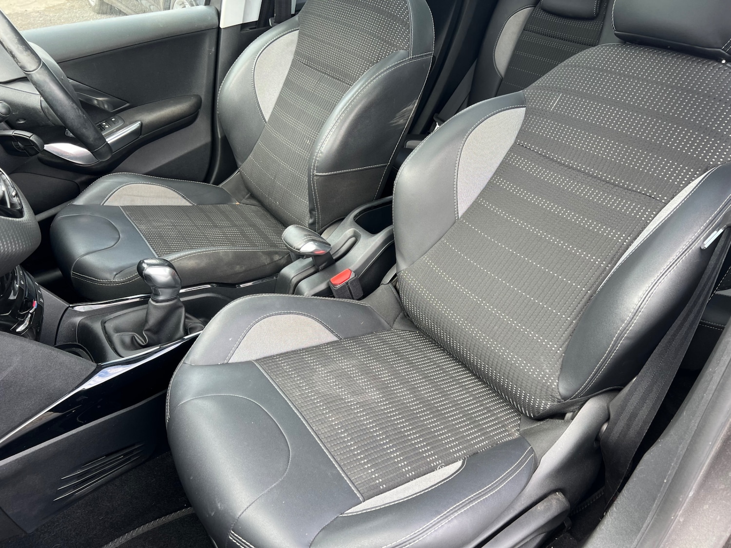 Used Peugeot 2008 2019 for sale - 75852417: Photo 18