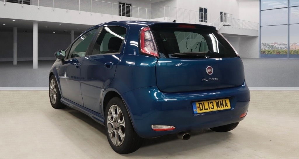 Used Fiat Punto 2013 for sale - 77729668: Photo 2