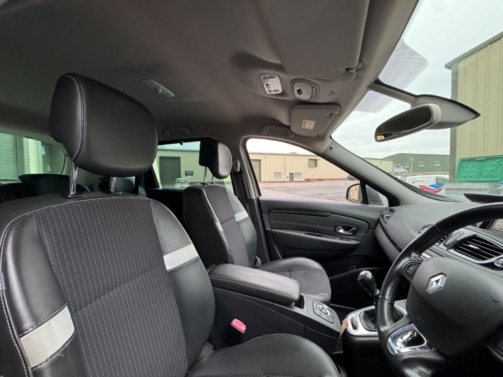 Used Renault Scenic 2015 for sale - 76961734: Photo 10